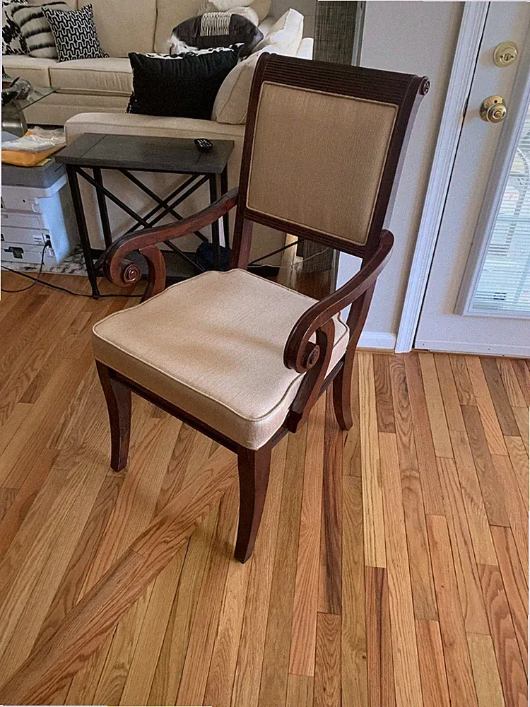 Accent Chair, by Lane Furniture; Excellent Condition; $275 new
