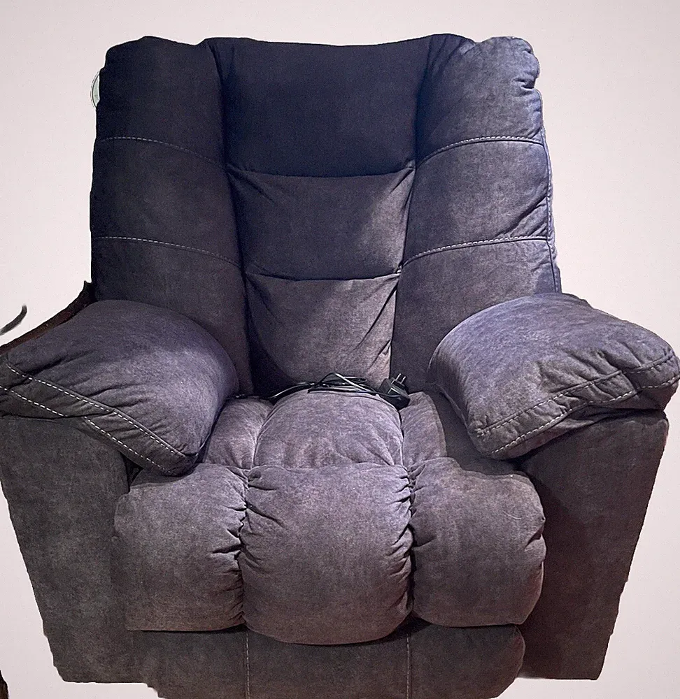 Lane Home Furnishings Rocker Recliner w/Heat & Massage, Brown Microfiber
